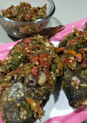 Foto resep Pecak Ikan Mujaer