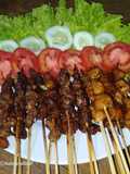Sate daging kambing dan torpedo