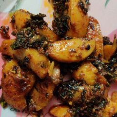 A picture of Aalu methi.