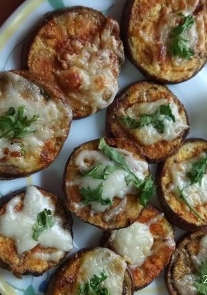 A picture of Baked Baingan cheese.