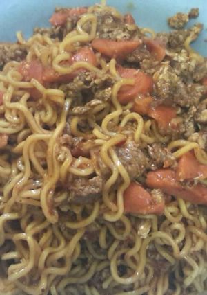 Foto resep Indomie goreng rasa rendang ala anak kost