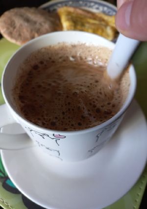 Una foto de Café extra espumoso ☕