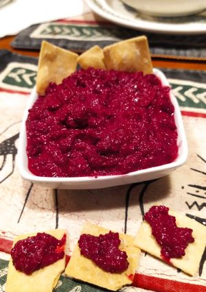 Foto di Hummus di barbabietola rossa