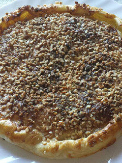 Una foto de Coca de cabello de ángel y crema catalana