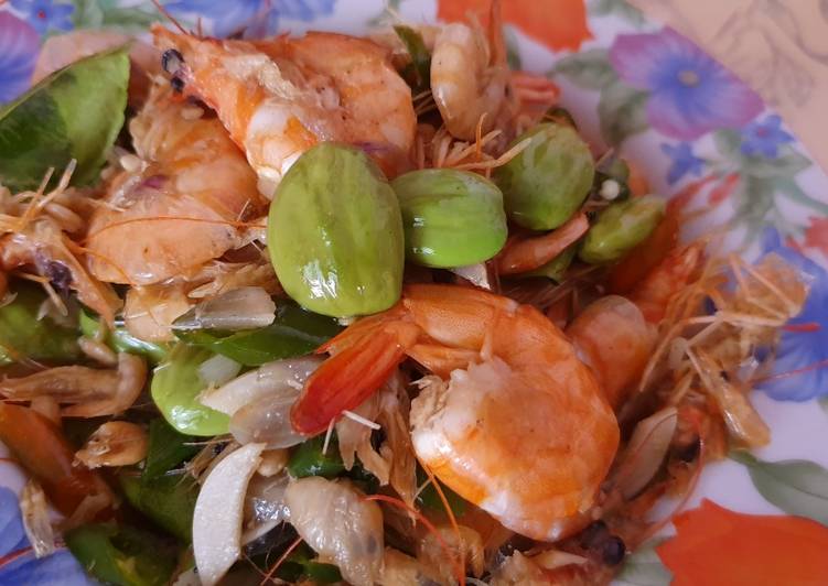 Tumis udang petai