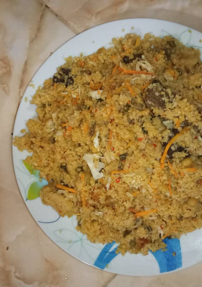 A picture of Cuscus with vegetables.