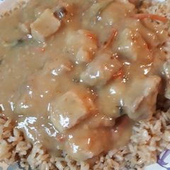 A picture of Pork and Gravy.