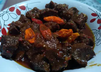 Mudahnya Menyajikan Krengsengan daging sapi Gurih Mantul