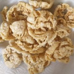 A picture of Sun dried Rice flour Vadis.