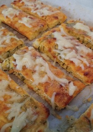 Una foto de Palitroques de Zucchini y Harina de Coco.. Keto