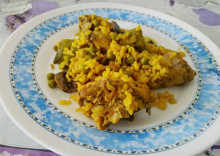 Arroz meloso con conejo y verduras