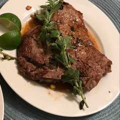 รูปของ لحمه الستيك T-bone steak
