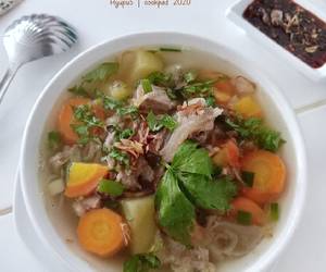 Ini Caranya Sop Daging Sapi Paling Enak