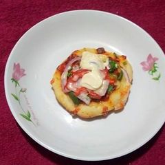 A picture of Mini pizza.