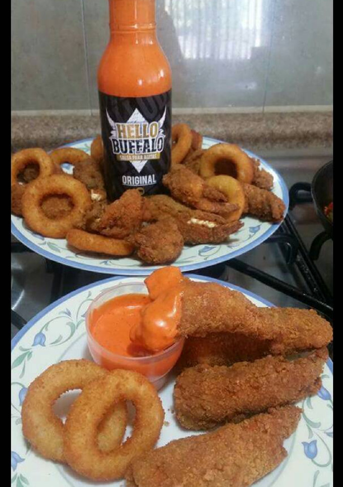 Una foto de Camarones rellenos de queso crema y chile