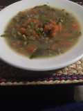 Sopa Juliana con chícharos