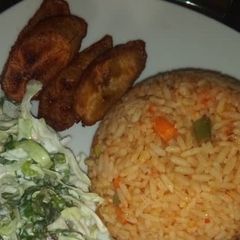 A picture of Jallof coouslow & plantain.