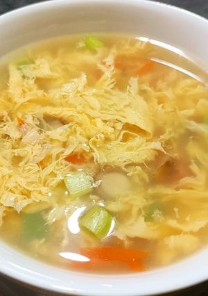 Foto resep Vegee Egg Drop Soup/Sop Telur Sayur