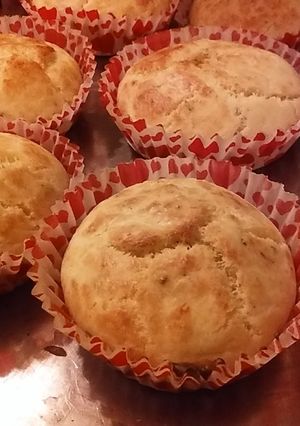 Una foto de Muffins salados de queso