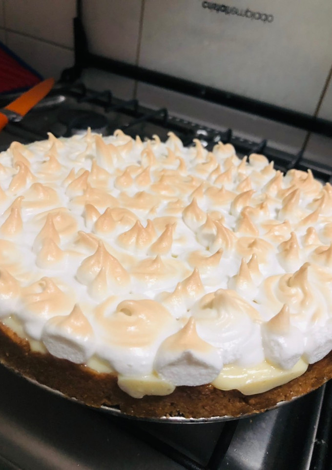 Una foto de Pie de Limón con Galleta
