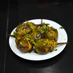 A picture of Maharashtrian Traditional Khare Vange.