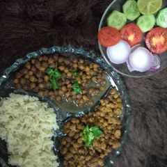 A picture of Rice chole.