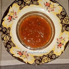 A picture of Desi laal chutney.