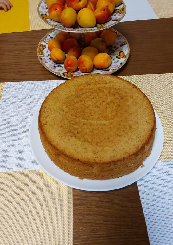 Горіховий бісквіт