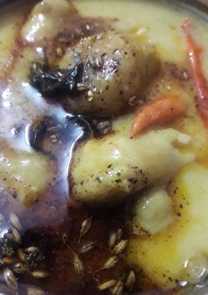 A picture of Punjabi kadhi.