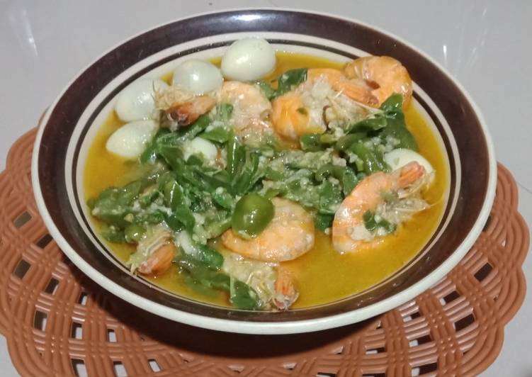 Resep Tumis udang dan telur puyuh cabe ijo yang Sempurna