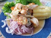Una foto de ceviche de choclo