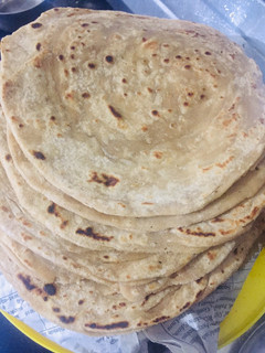 A picture of Lachcha paratha.