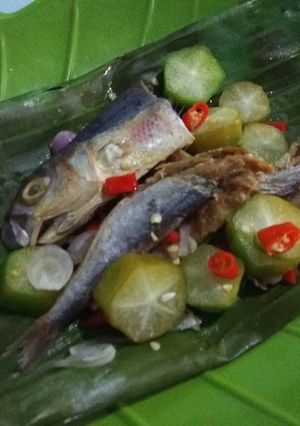 Foto resep Ikan asin bakar sambel belimbing wuluh