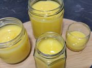 Una foto de lemon curd