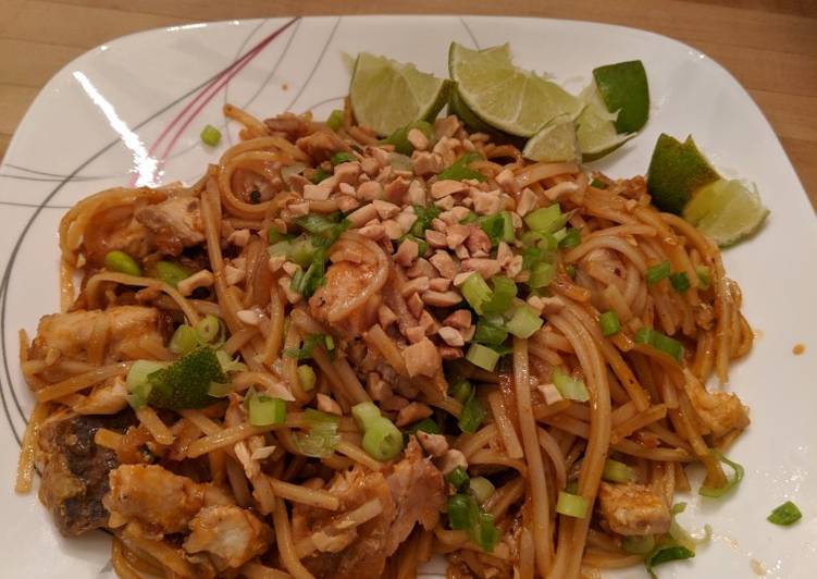 Recipe of Super Quick Homemade Beau&#39;s mahi mahi pad Thai