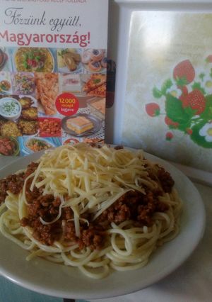 Bolognai spagetti recept fotója