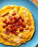 Omelette de gorgonzola, chorizo y atún