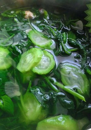 Foto resep Bening Bayam Oyong seger