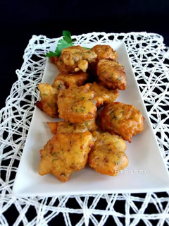Una foto de Buñuelos de berenjena y queso