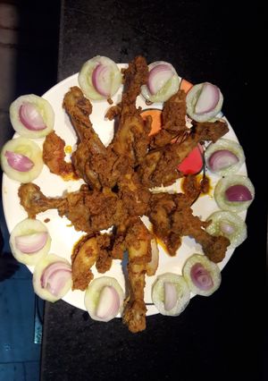 A picture of Chicken Chaap Kolkata Style.