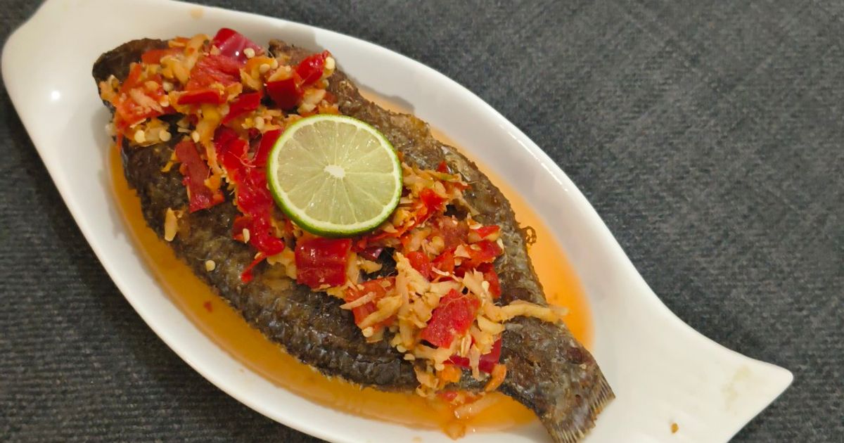 Ikan nila/Tilapia goreng sambel jahe