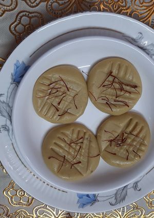 কেশর প্যাঁড়া (kesar pyara recipe in Bengali) রেসিপির প্রধান ছবি
