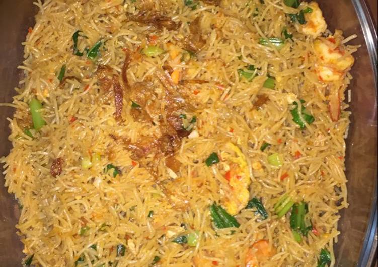 Bihun goreng seafood