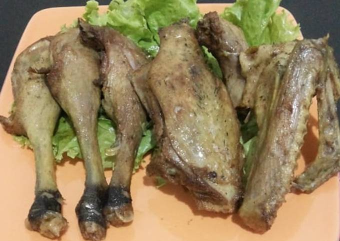 Bebek Goreng