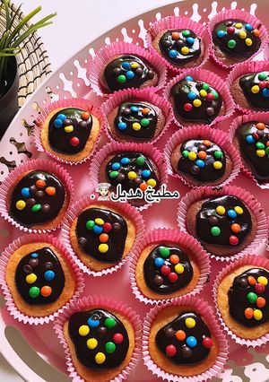 صورة لوصفة كب كيك 🧁 مع صوص الشوكولاته 🍫