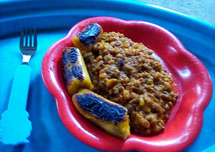 Onion Sauce Beans and toasted plantain