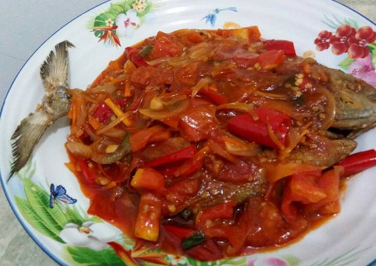 Resep Ikan Bawal Asam Manis Ala Merlin Oleh Merlin Lie Cookpad