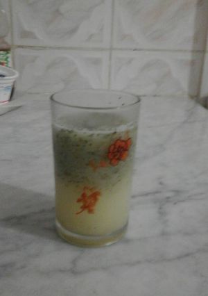 صورة لوصفة عصير الليمون مع نعناع