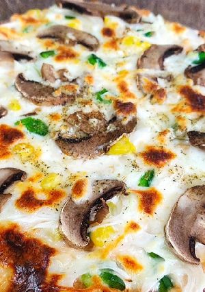 عکسی از دستور پیتزا مرغ و قارچ و پیتزای مرغ و اسفناج