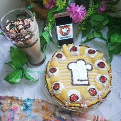 A picture of Çhoco Pineapple & Swiss Roll Çookpad Çake 🍰.